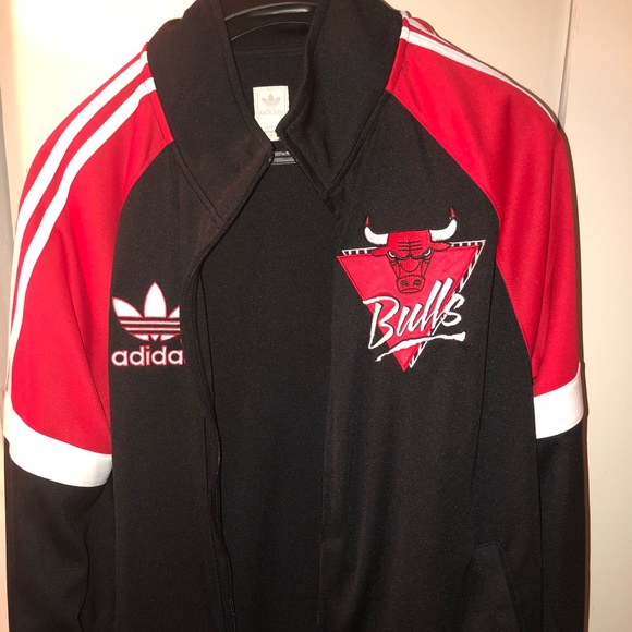bulls track jacket